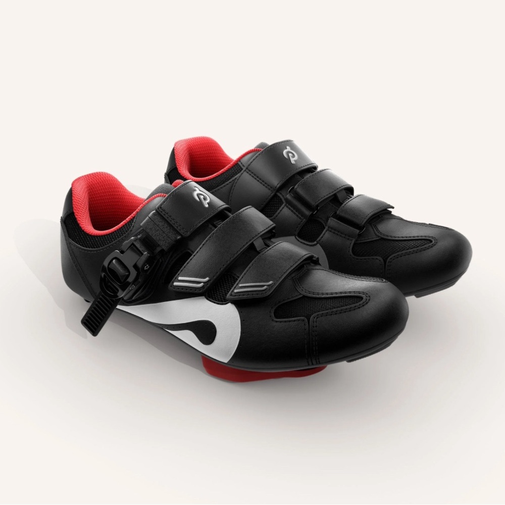 Peloton Cycling Shoes : Size 8